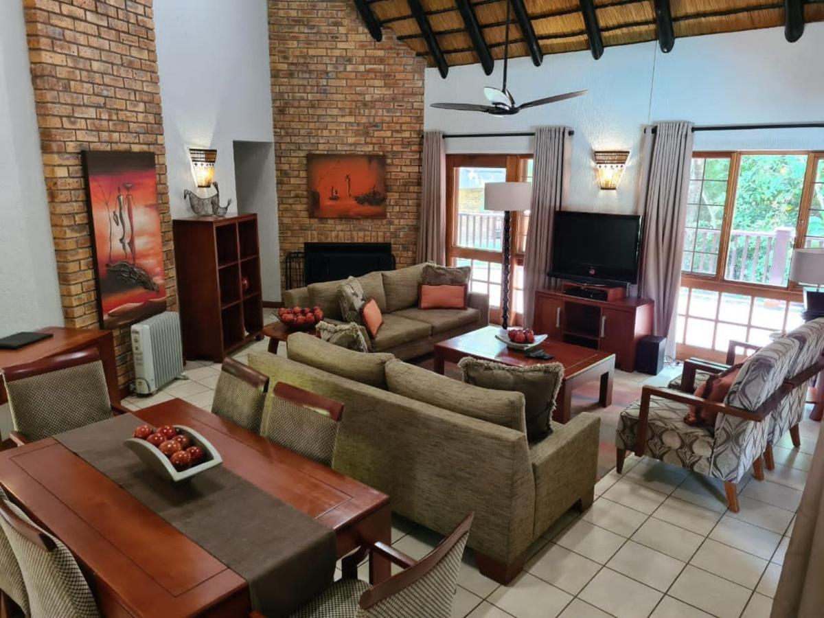 Kruger Park Lodge Unit No 615 With Private Pool Hazyview Kültér fotó